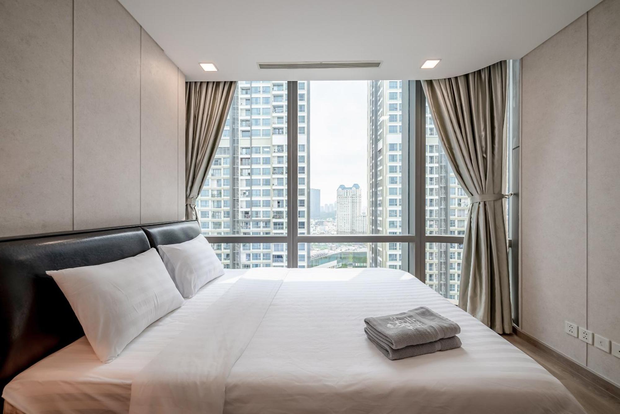Landmark 81 Condotel Garden Bay Ho Chi Minh City Exterior photo